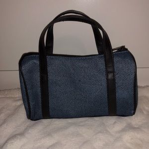 Makeup bag